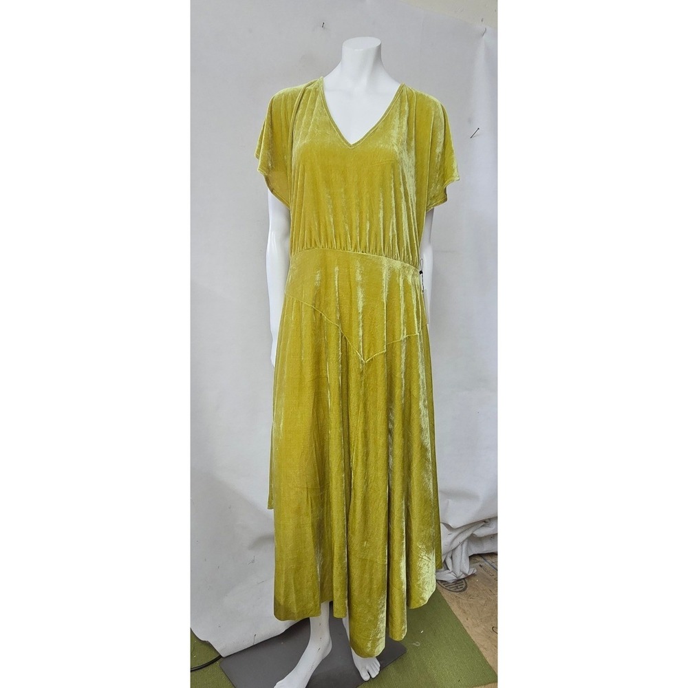 Mia Joy Makaylah‎ Dress Women XL Moss Green Crushed Velvet Ruffle Tie Back New